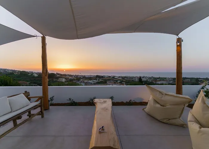 Seaview The Infinite With Private Pool, Bbq & Ping Pong, 1,5km From *